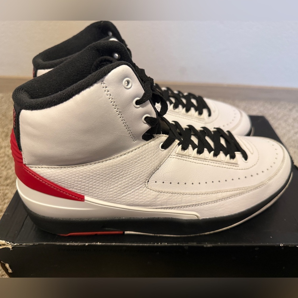 Air Jordan 2 Chicago DX2454-106 size M10.5